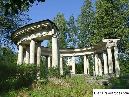 Apollo Colonnade in Pavlovsk Park description and photos - Russia - St. Petersburg: Pavlovsk