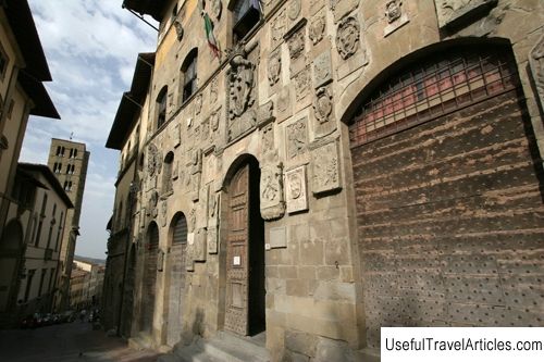 Palazzo del Capitano description and photos - Italy: Arezzo