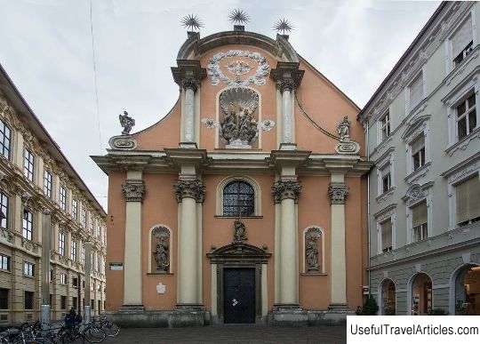 Church of the Holy Trinity (Dreifaltigkeitskirche) description and photos - Austria: Graz