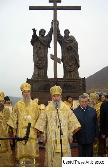 Monument to the Holy Apostles Peter and Paul description and photo - Russia - Far East: Petropavlovsk-Kamchatsky