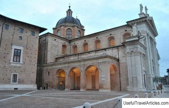Cathedral of Urbino (Duomo di Urbino) description and photos - Italy: Urbino