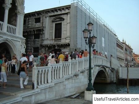 Thatch bridge description and photos - Italy: Venice