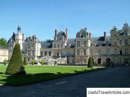 Fontainebleau castle description and photos - France: Ile-de-France