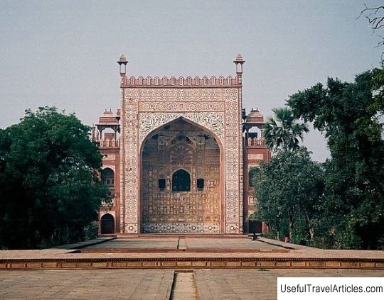 Tomb of Akbar the Great description and photos - India: Agra