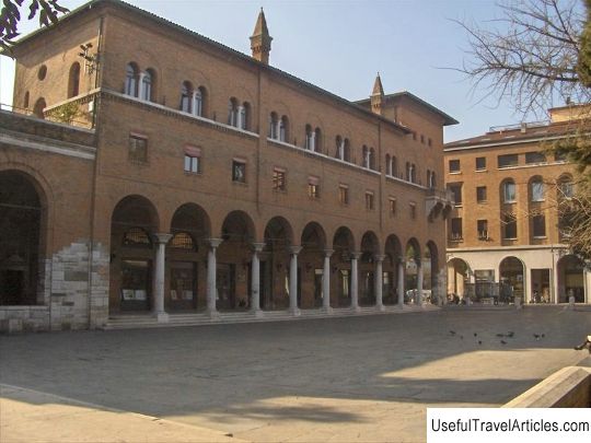 Roof Garden of the Palazzo della Provincia description and photos - Italy: Ravenna