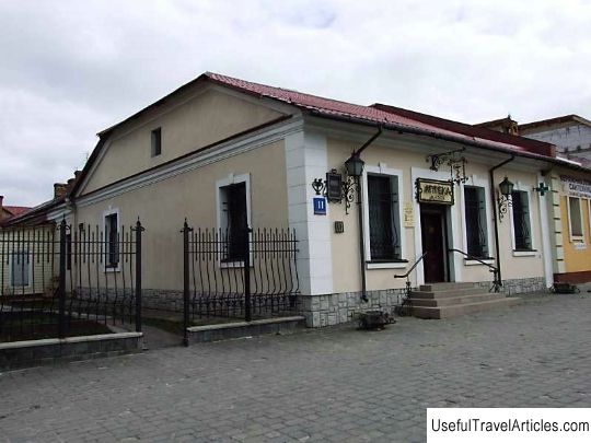 Pharmacy-museum description and photo - Ukraine: Lutsk