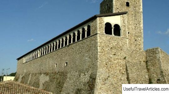 Castello Ducale di Bisaccia description and photos - Italy: Campania