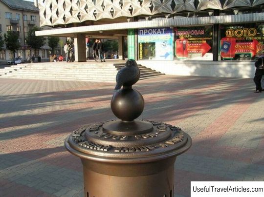 Monument to Sparrow description and photos - Belarus: Baranovichi