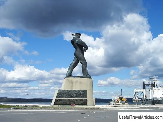 Monument to the heroes of the Severomorsk description and photos - Russia - North-West: Severomorsk