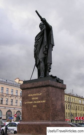 Monuments to M. I. Kutuzov and M. B. Barclay de Tolly description and photo - Russia - Saint Petersburg: Saint Petersburg
