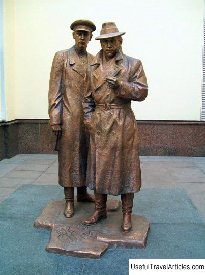 Monument to Zheglov and Sharapov description and photo - Ukraine: Kiev