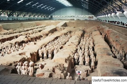 Museum of Terracotta Statues of Horses and Warriors (Terracotta Army) description and photos - China: Xi'an