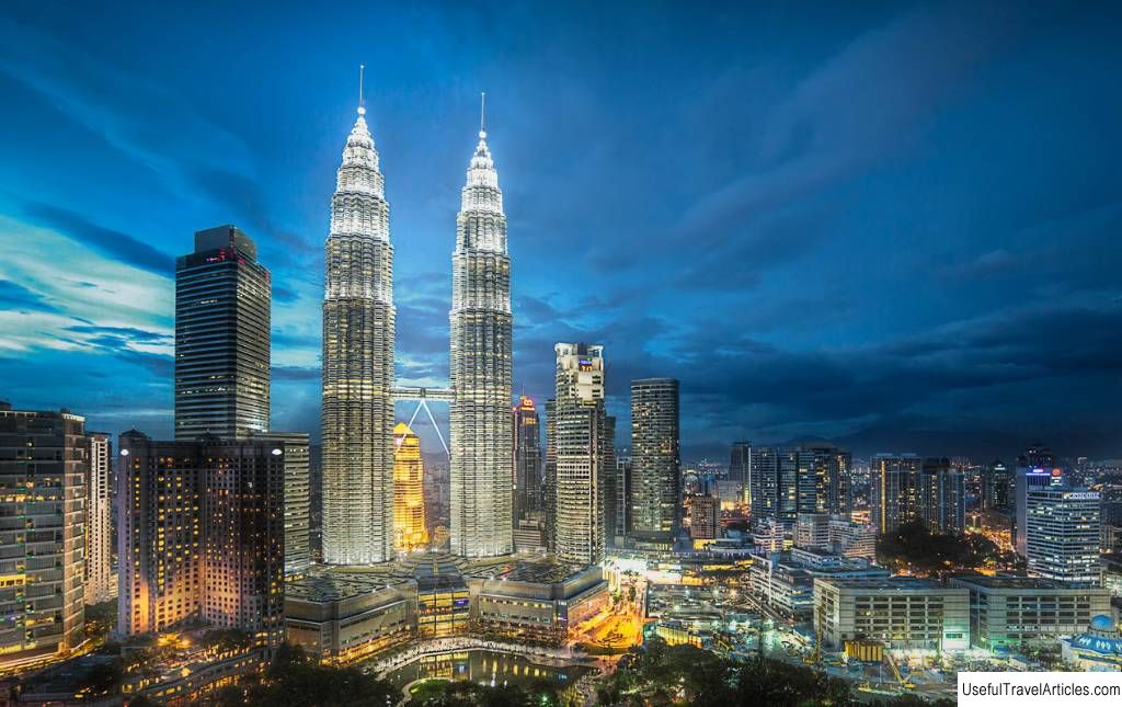 Petronas Towers description and photos - Malaysia: Kuala Lumpur