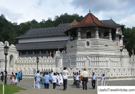 Temple of the Tooth Relief (Sri Dalada Maligawa) description and photos - Sri Lanka: Kandy