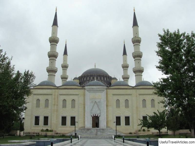 Ertugrul Gazi Mosque description and photo - Turkmenistan: Ashgabat