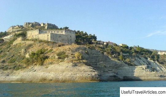 Fortress Fortezza dell'Annunziata description and photos - Italy: Ventimiglia