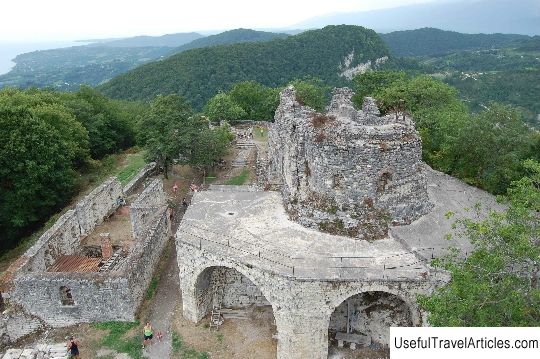 Tower and walls of the Anakopia fortress description and photos - Abkhazia: New Athos