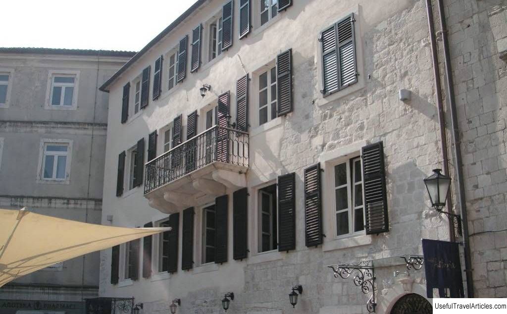 Palace Bucha (Palata Buca) description and photos - Montenegro: Kotor