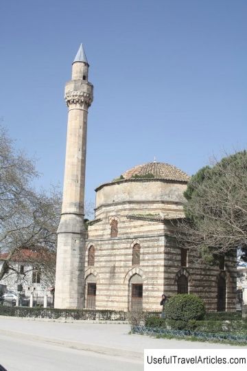 Muradie Mosque (Xhamia e Muradies) description and photos - Albania: Vlora