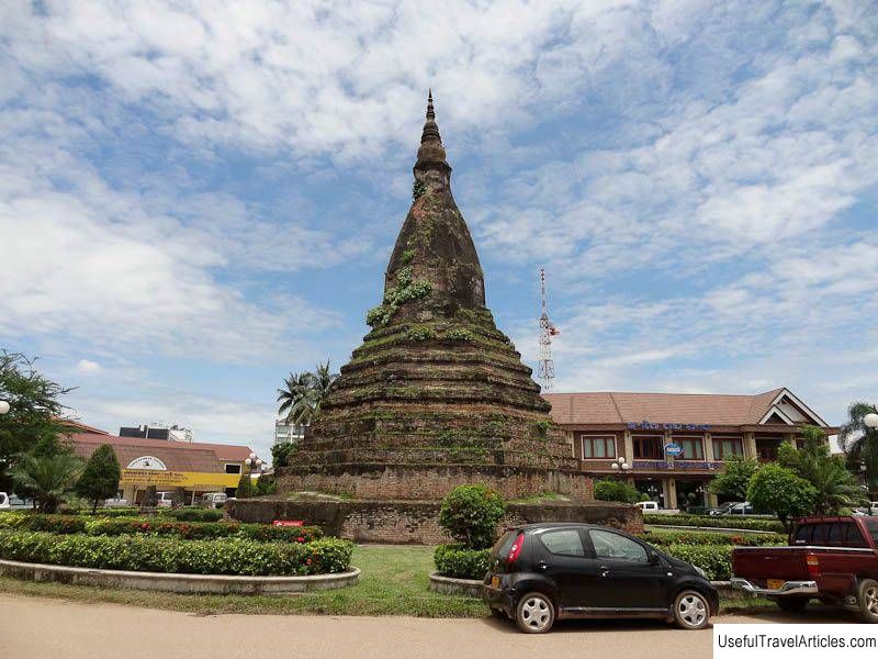 That Dam stupa description and photos - Laos: Vientiane