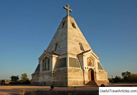 Fraternal cemetery description and photo - Crimea: Uchkuevka