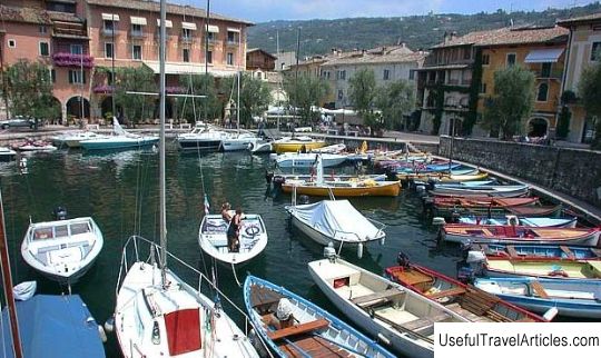 Torri del Benaco description and photos - Italy: Lake Garda