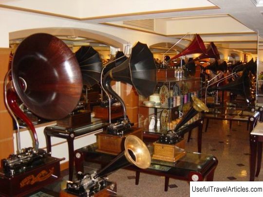 Private Museum of Gramophones and Phonographs description and photos - Russia - St. Petersburg: St. Petersburg