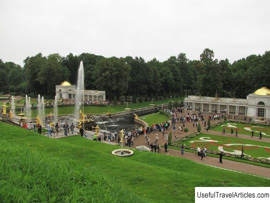 Voronikhinsky colonnades description and photos - Russia - St. Petersburg: Peterhof