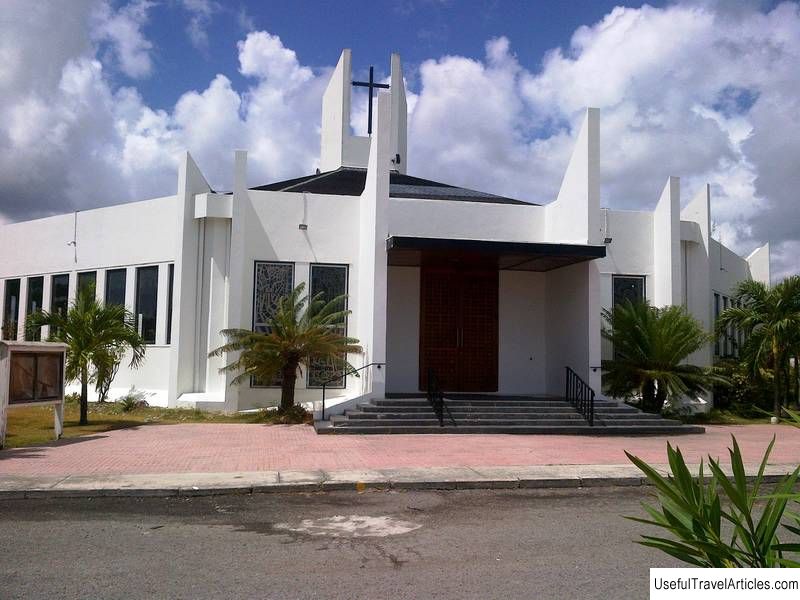 Holy Family Cathedral description and photos - Antigua and Barbuda: St. John's