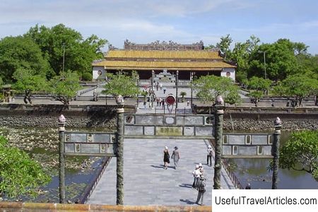 Palace of Supreme Harmony (Thai Hoa Palace) description and photos - Vietnam: Hue