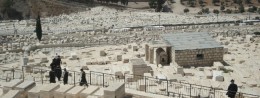 Jewish cemetery in Israel, Jerusalem resort