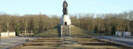 Treptow Park + Monument to the Soldier-Liberator in Austria, Berlin resort