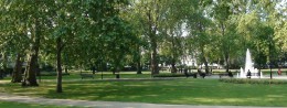 Russell Square in the UK, London resort
